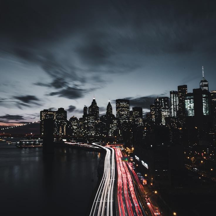 Parents evaluating schools in Netherlands